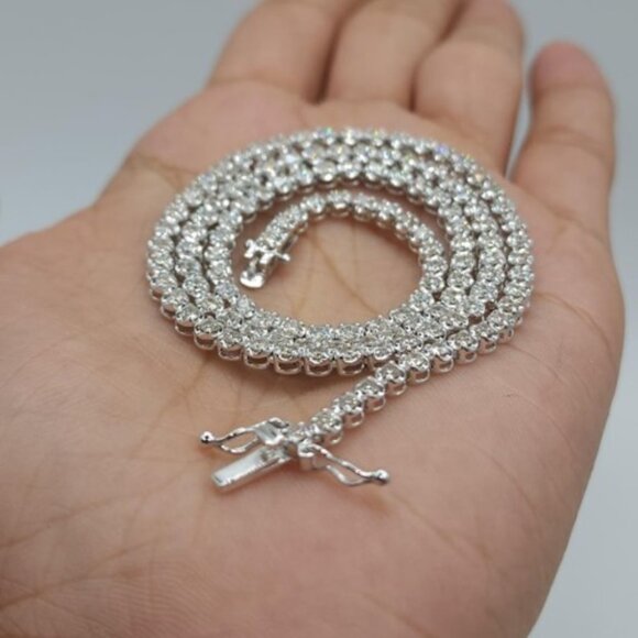 14Kt Gold 4 Ct Lab Grown Diamond Buttercup Tennis 16 inch Necklace - Picture 4 of 4